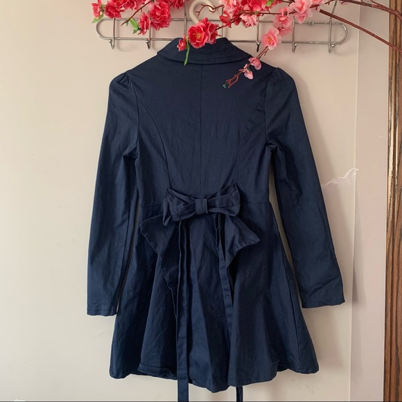 Navy blue size up top - Picture 2 of 3